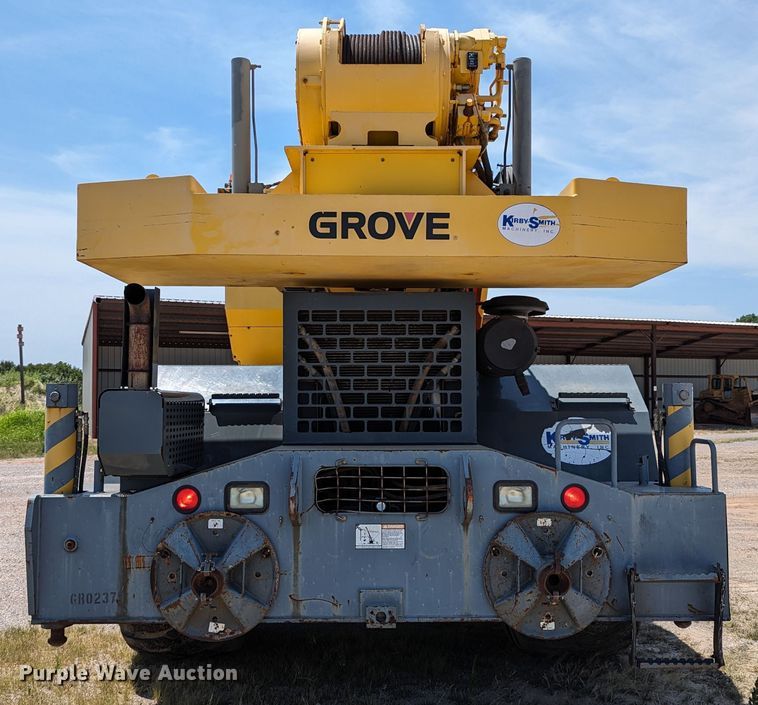 image for item LM9950 2002 Grove RT700E  crane