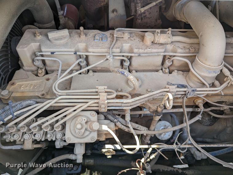 image for item LM9950 2002 Grove RT700E  crane