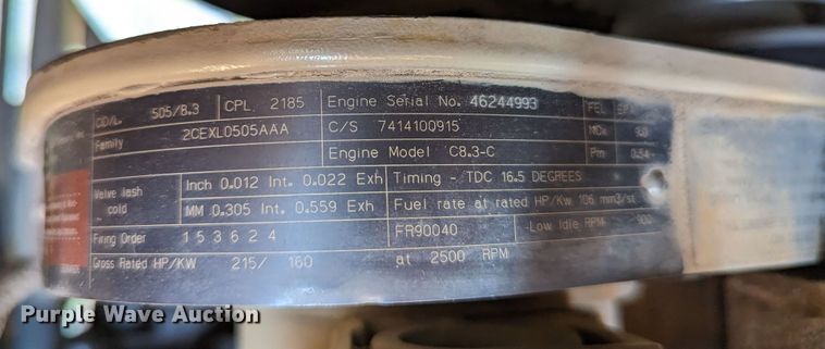 image for item LM9950 2002 Grove RT700E  crane