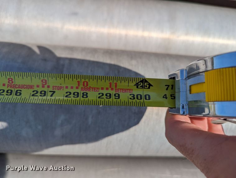 image for item LM9952 (12) metal light poles