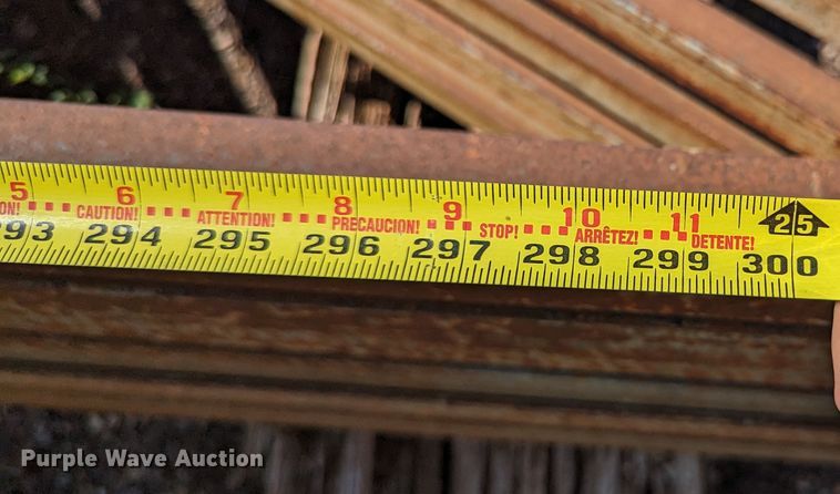 image for item LM9953 Metal tower