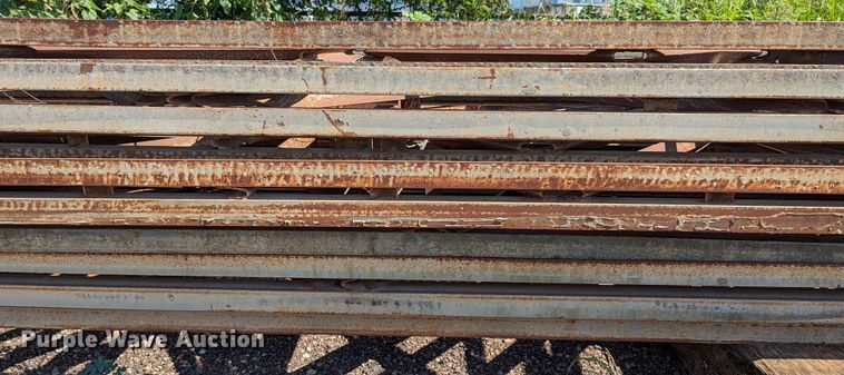 image for item LM9953 Metal tower