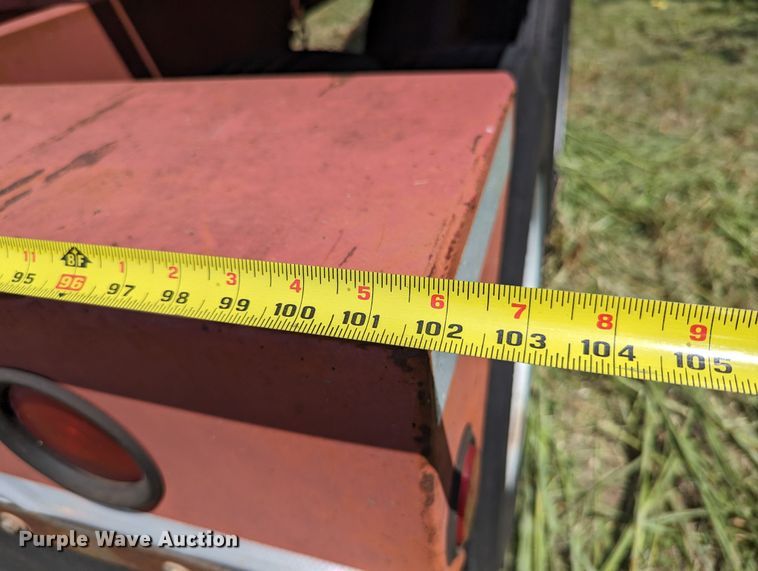 image for item LM9955 2010 Sunbelt  pole trailer