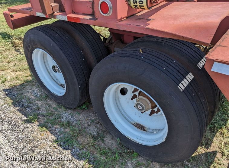 image for item LM9955 2010 Sunbelt  pole trailer