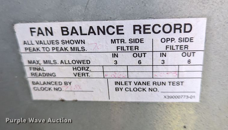 image for item LM9956 Trane Voyager  HVAC unit