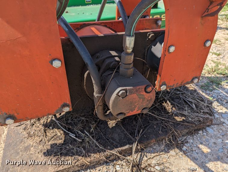 image for item LM9959 Plate compactor