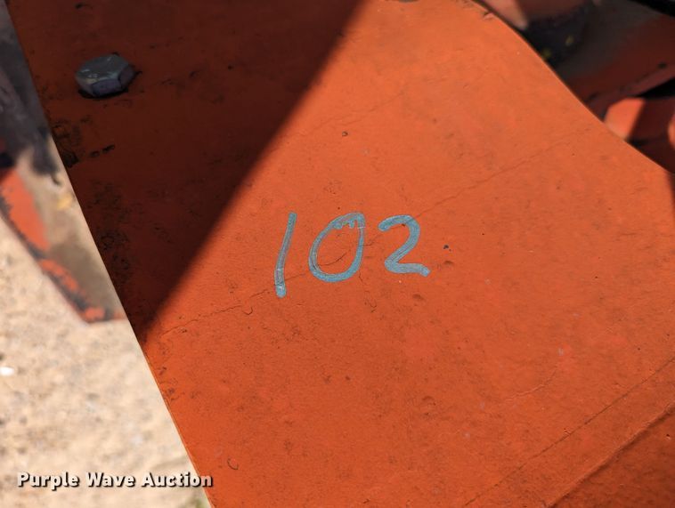 image for item LM9959 Plate compactor