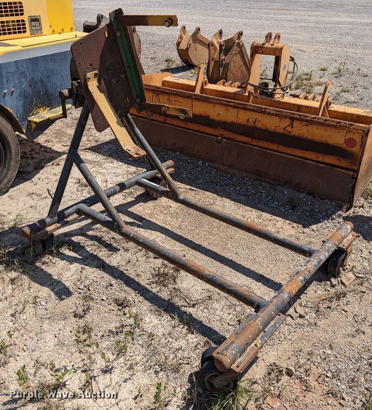 image for item LM9963 Transmission stand