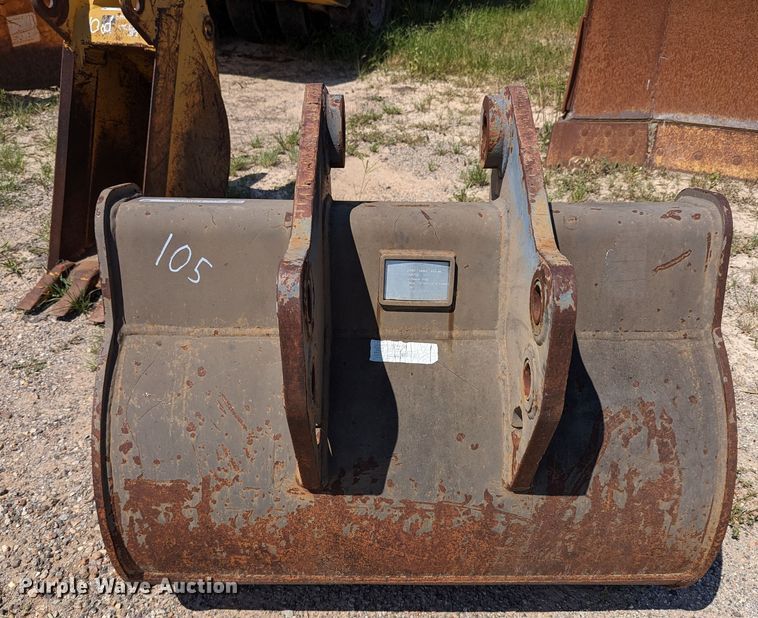 image for item LM9968 2006 Geith HD30  36"W excavator bucket