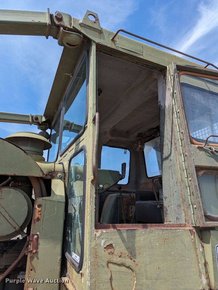 image for item LM9969 Caterpillar D7F  dozer