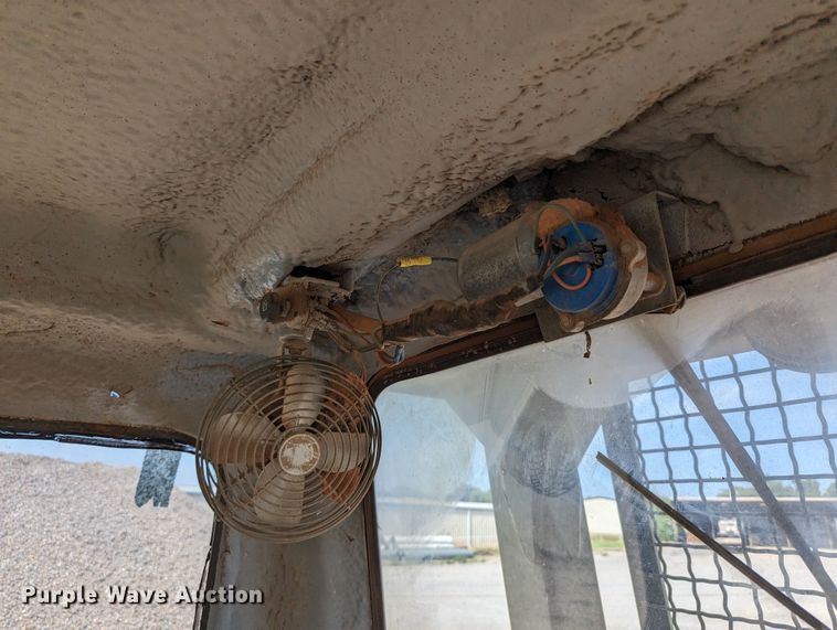 image for item LM9969 Caterpillar D7F  dozer