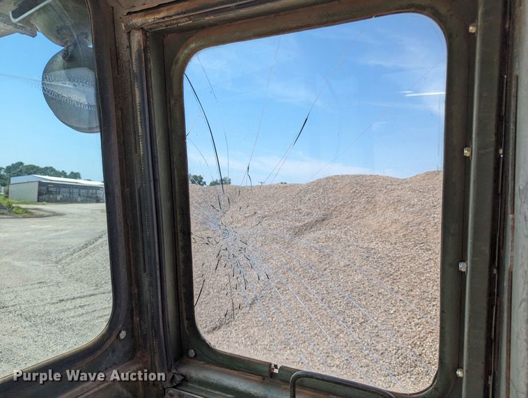 image for item LM9969 Caterpillar D7F  dozer