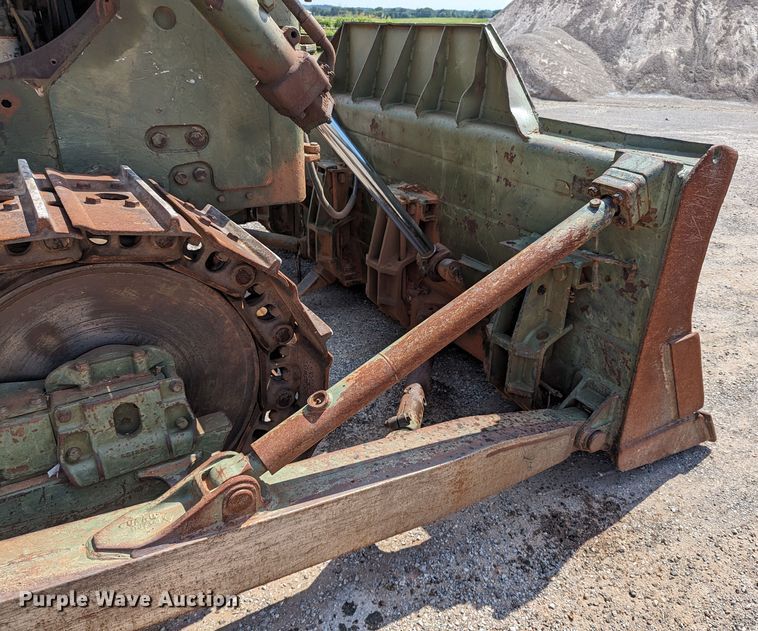 image for item LM9969 Caterpillar D7F  dozer