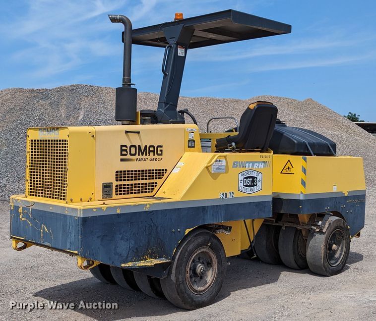 image for item LM9970 Bomag BW11RH  pneumatic roller
