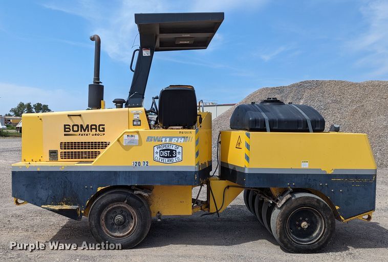 image for item LM9970 Bomag BW11RH  pneumatic roller