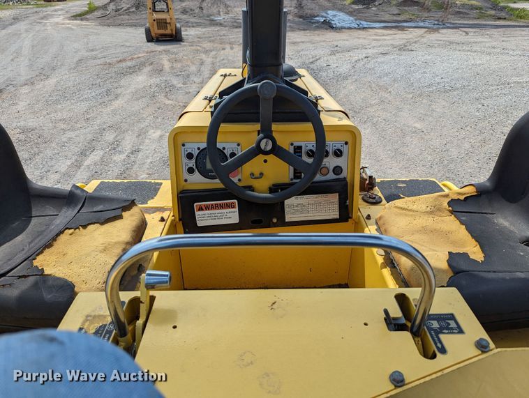 image for item LM9970 Bomag BW11RH  pneumatic roller