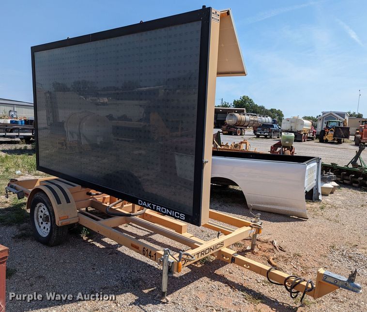 image for item LM9973 Daktronics  message board trailer
