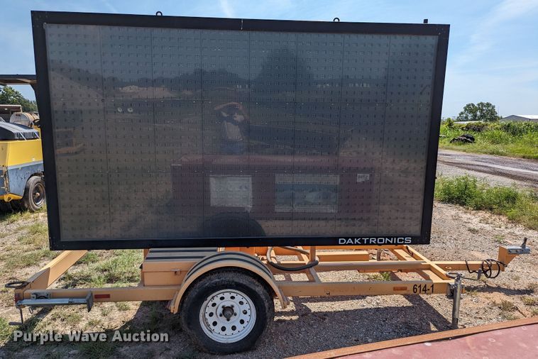 image for item LM9973 Daktronics  message board trailer