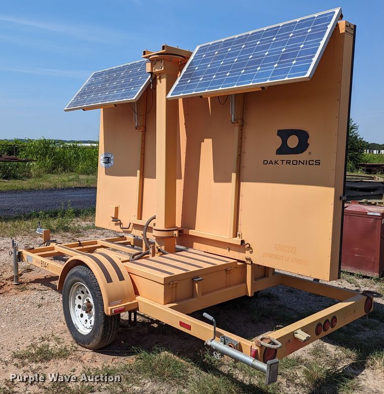 image for item LM9973 Daktronics  message board trailer