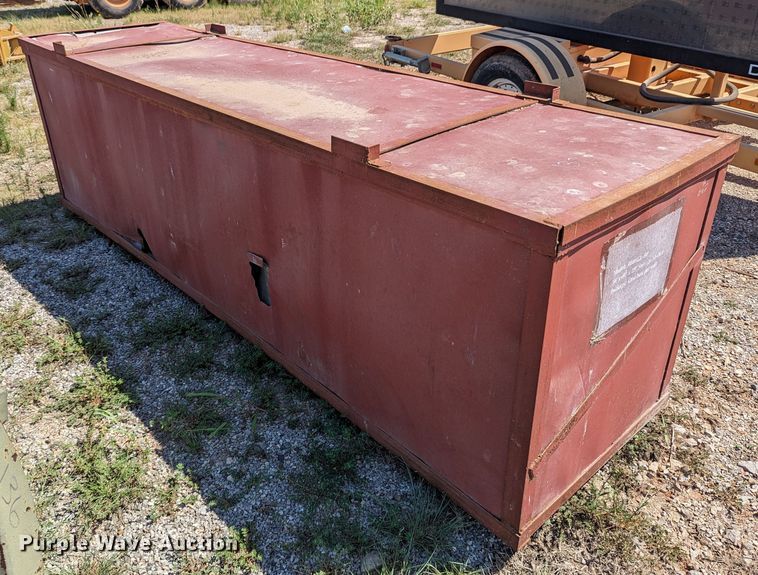 image for item LM9974 Storage building