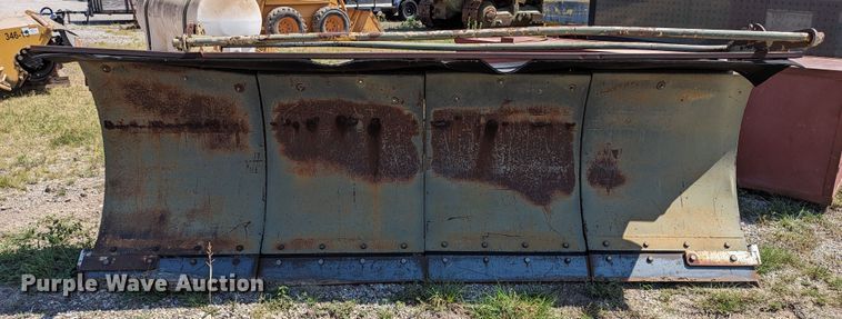 image for item LM9975 Viking Cives R1084ST  11'W snow plow