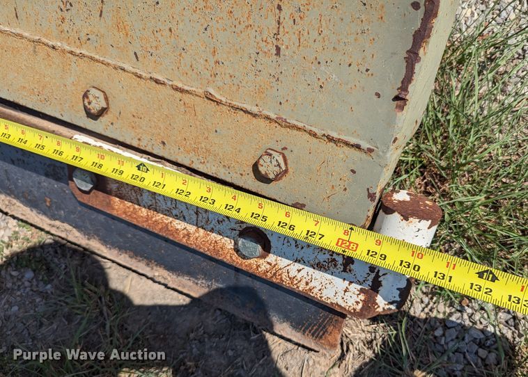 image for item LM9975 Viking Cives R1084ST  11'W snow plow