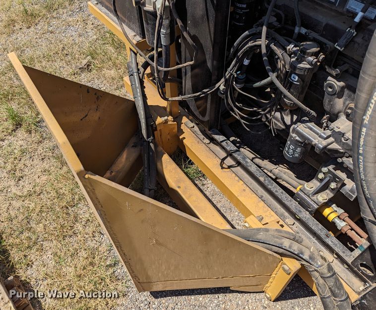 image for item LM9976 2017 Maddock  Rotograder RG72-2-200 cold planer