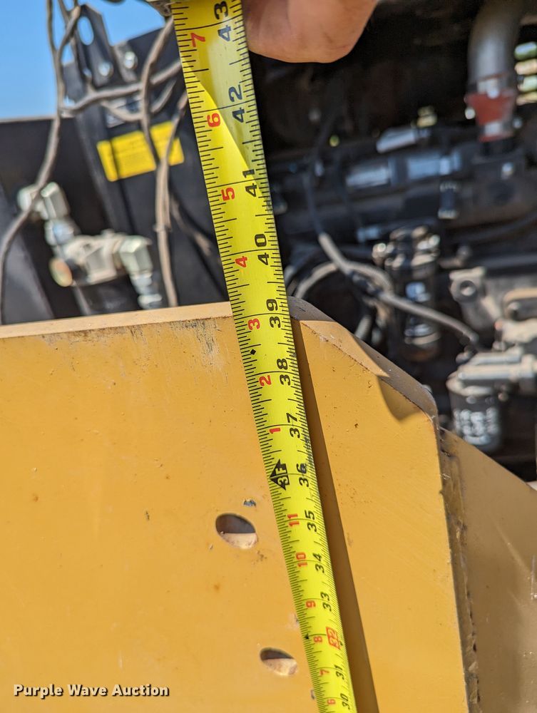 image for item LM9976 2017 Maddock  Rotograder RG72-2-200 cold planer