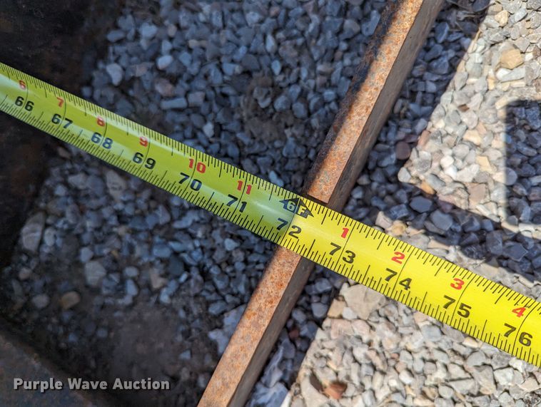 image for item LM9978 72"W skid steer grapple bucket