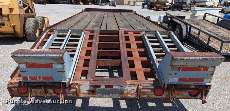 image for item LM9987 1981 Belshe  equipment trailer