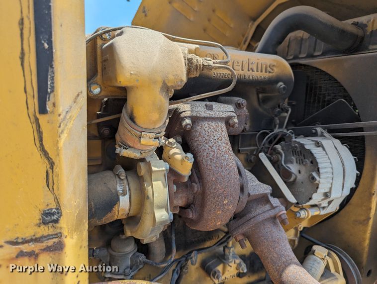 image for item LM9988 1992 Vermeer 1250BC  wood chipper