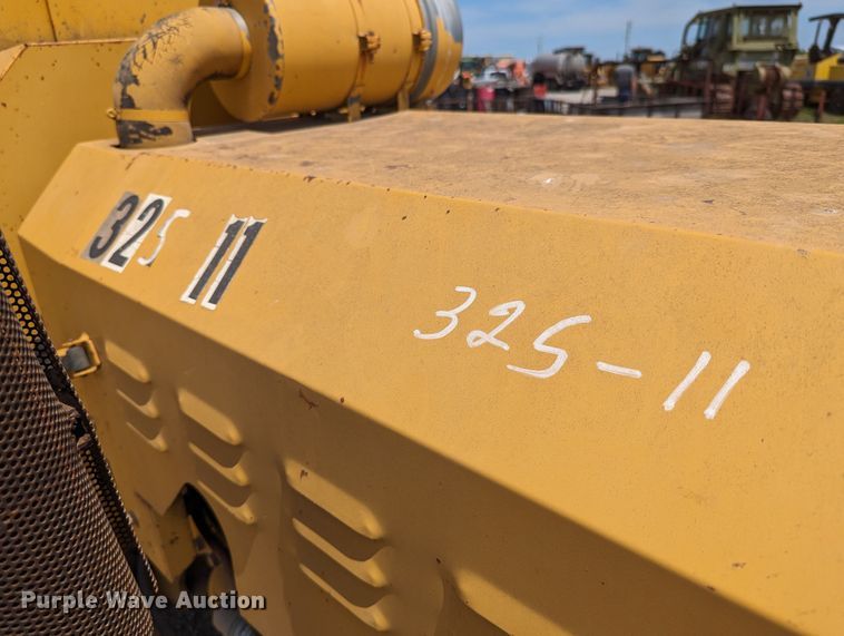 image for item LM9988 1992 Vermeer 1250BC  wood chipper