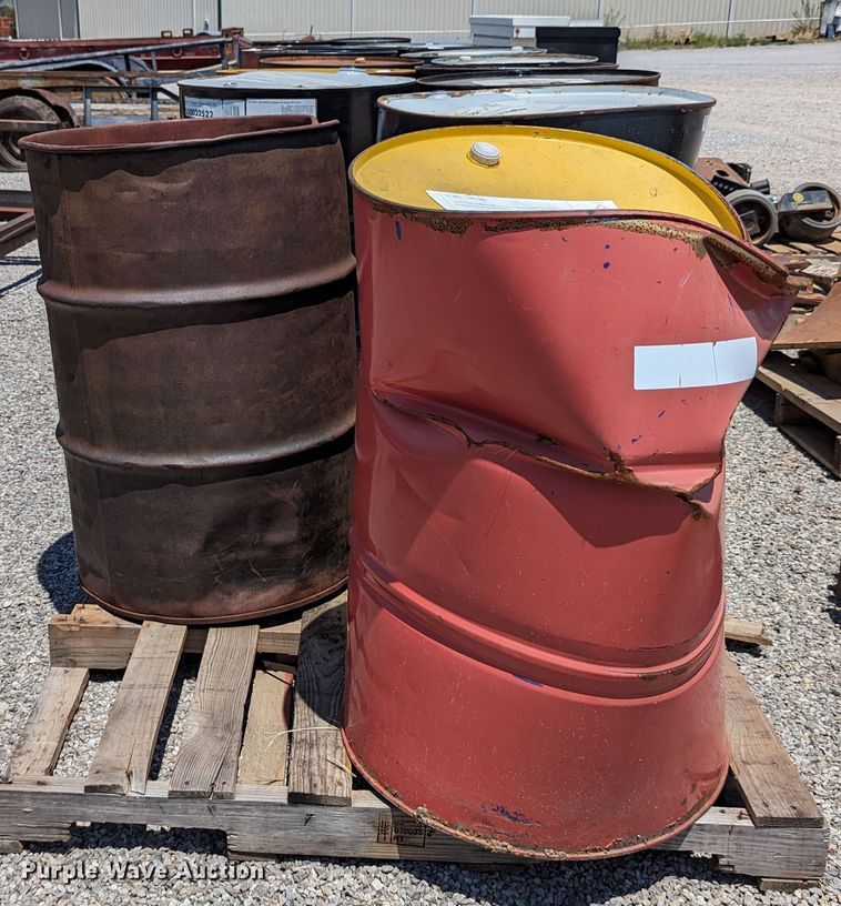 image for item LM9990 (31) barrels