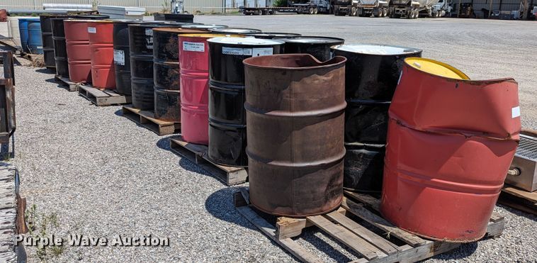 image for item LM9990 (31) barrels