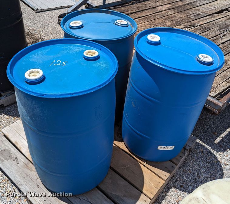 image for item LM9990 (31) barrels