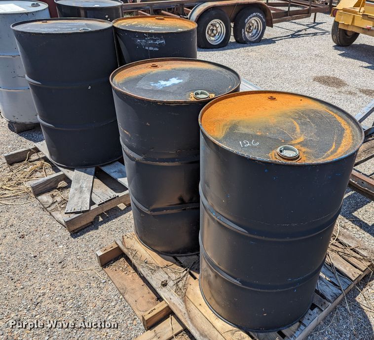 image for item LM9990 (31) barrels