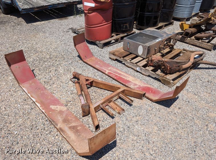 image for item LM9991 Truck and trailer parts