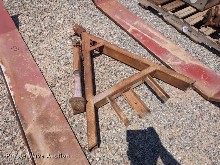 image for item LM9991 Truck and trailer parts