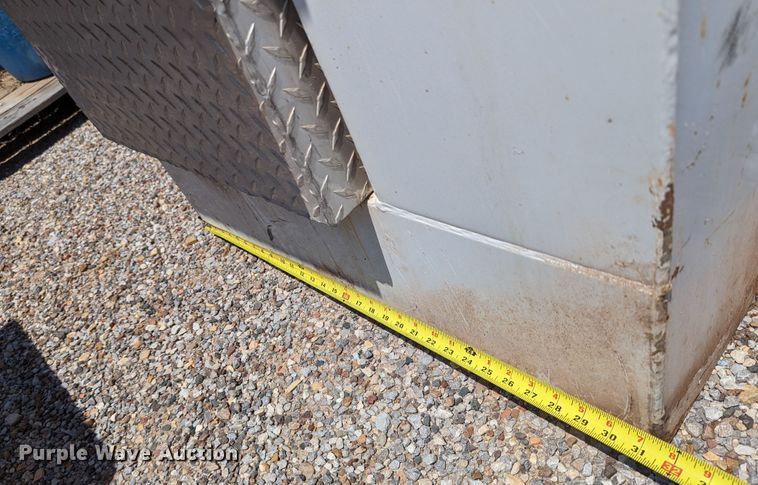 image for item LM9994 Automotive accessories