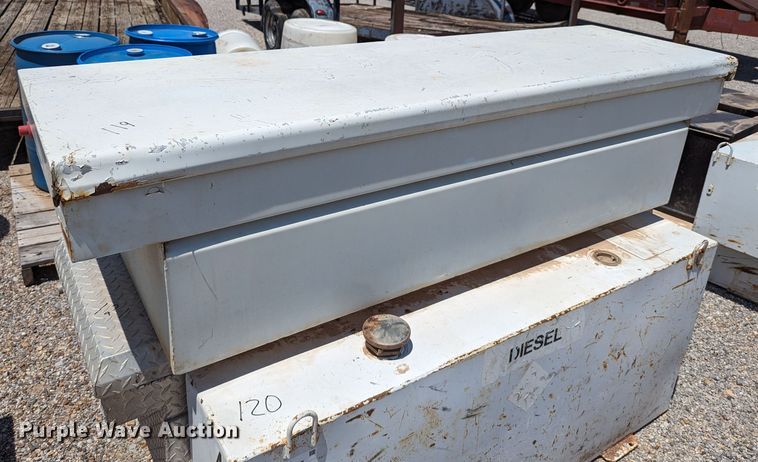 image for item LM9994 Automotive accessories