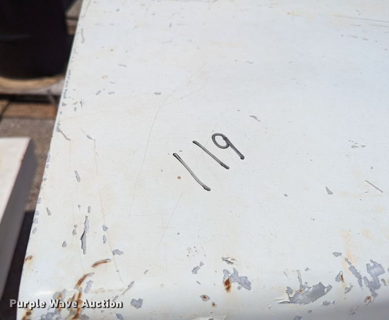 image for item LM9994 Automotive accessories