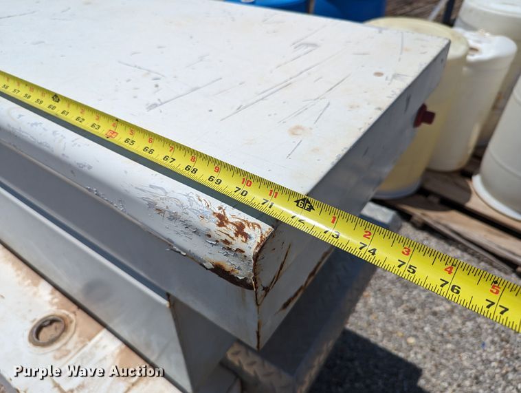 image for item LM9994 Automotive accessories