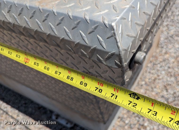 image for item LM9994 Automotive accessories