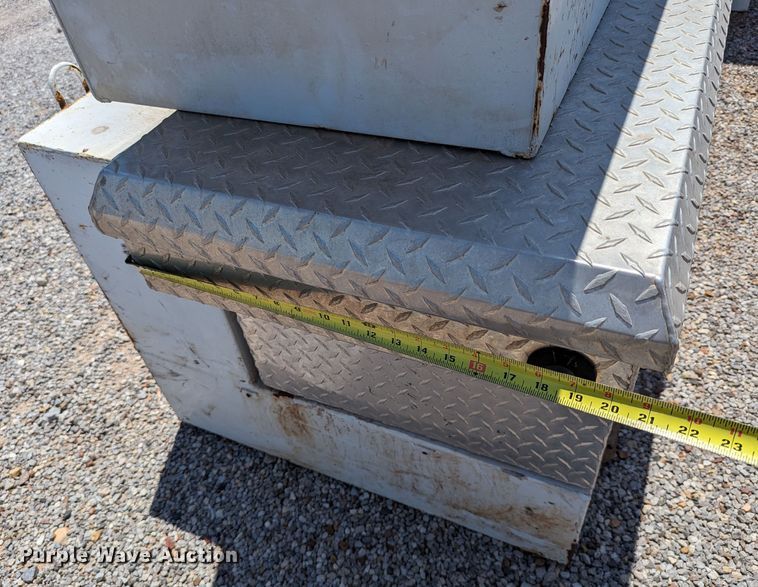 image for item LM9994 Automotive accessories