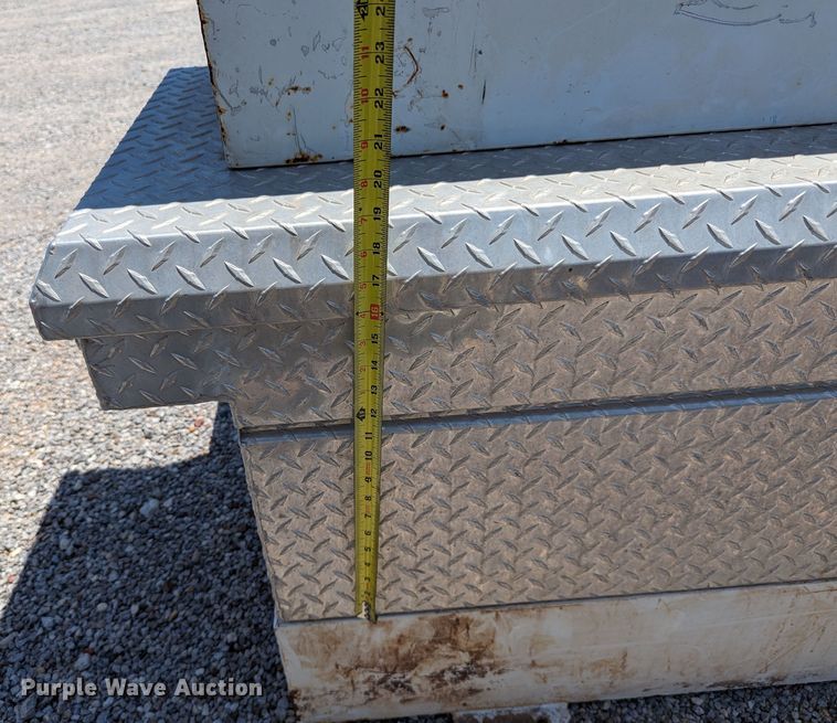 image for item LM9994 Automotive accessories