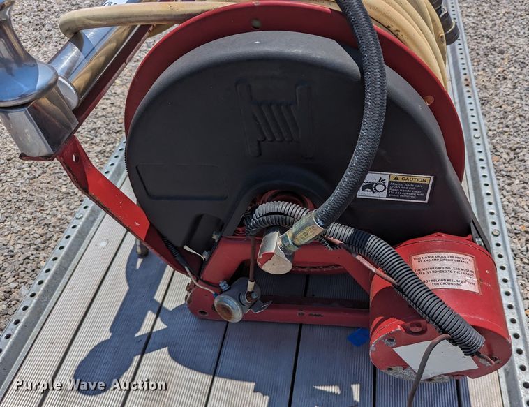 image for item LM9999 Hannay E1526-17-18RT  hose reel