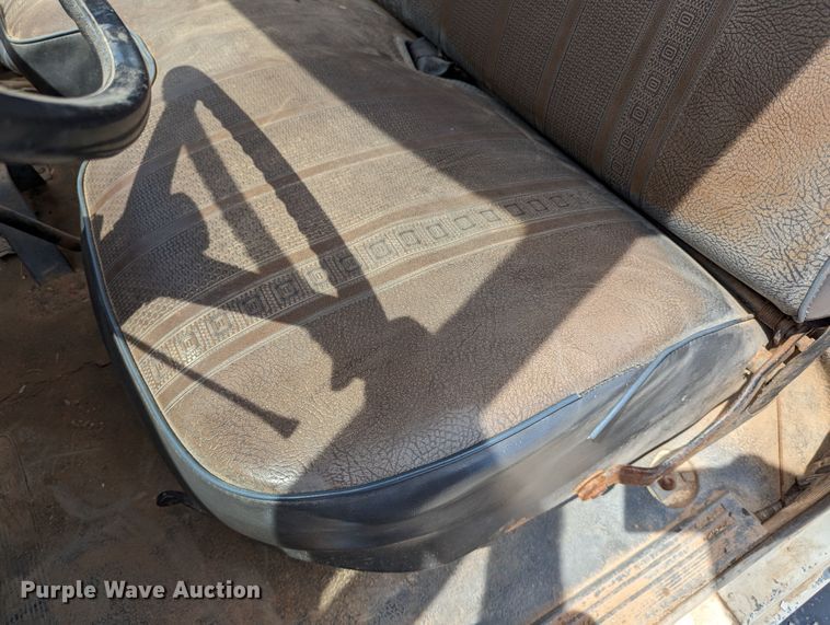 image for item LN9000 1993 Ford F600  sewer jetter truck