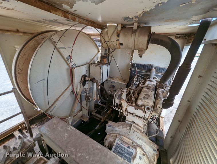 image for item LN9000 1993 Ford F600  sewer jetter truck