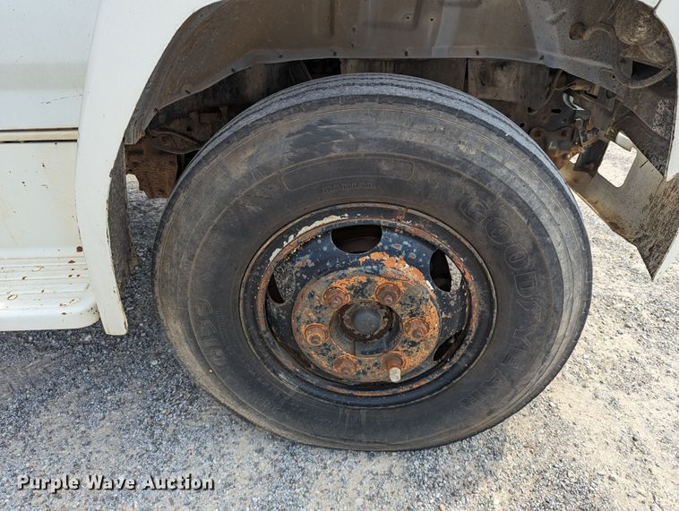 image for item LN9000 1993 Ford F600  sewer jetter truck