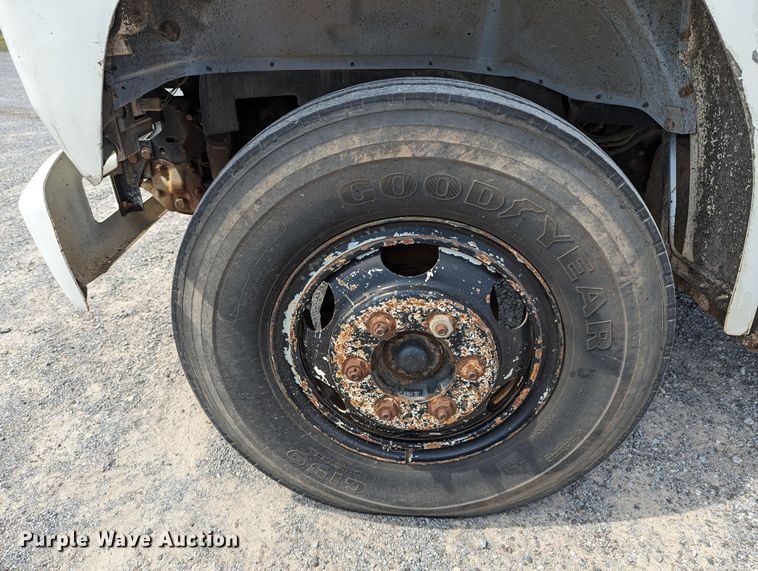 image for item LN9000 1993 Ford F600  sewer jetter truck